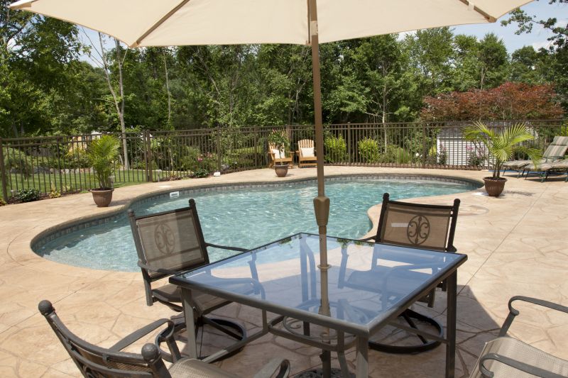 Pool Patio Maintenance in Des Moines, IA